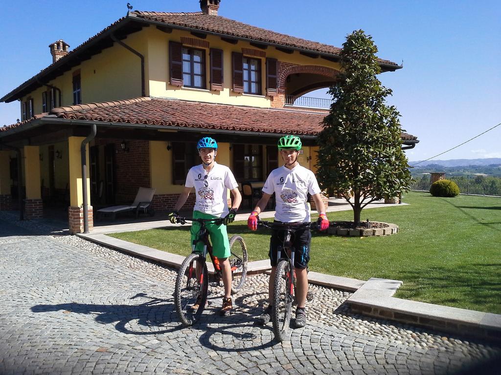 B&B Cascina Bellavista Tigliole Kültér fotó